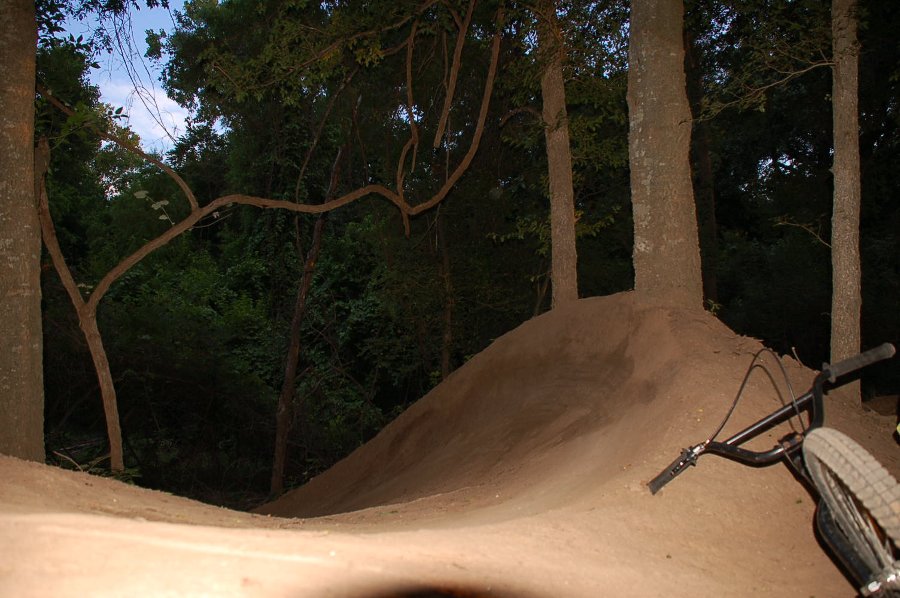 Austin Texas BMX! www.ninthstreetbmx.com